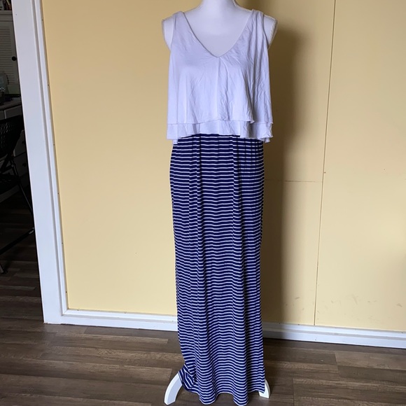 attention Dresses & Skirts - Attention Maxi dress size L